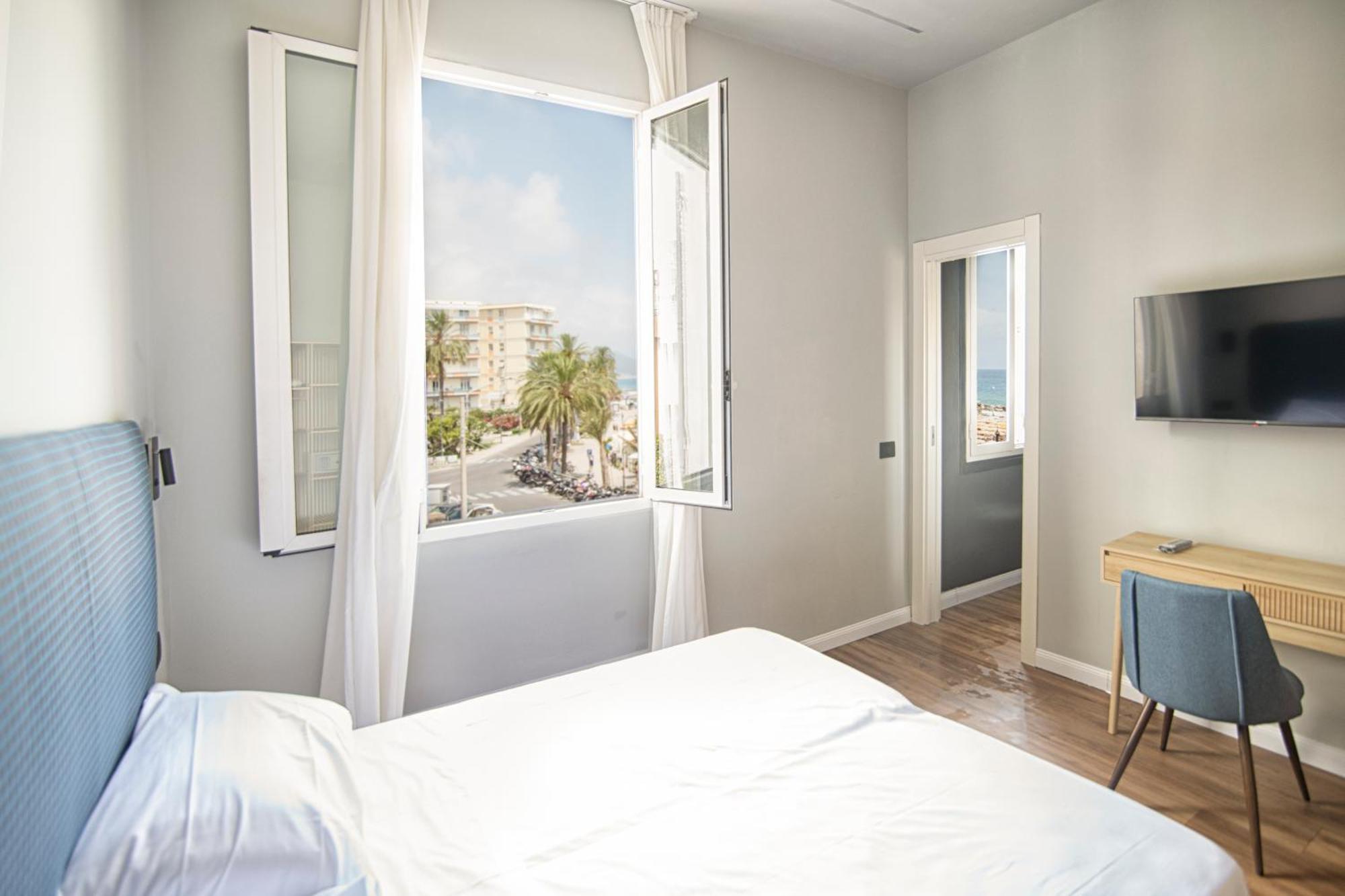 Albium Hotel Albenga Exteriér fotografie
